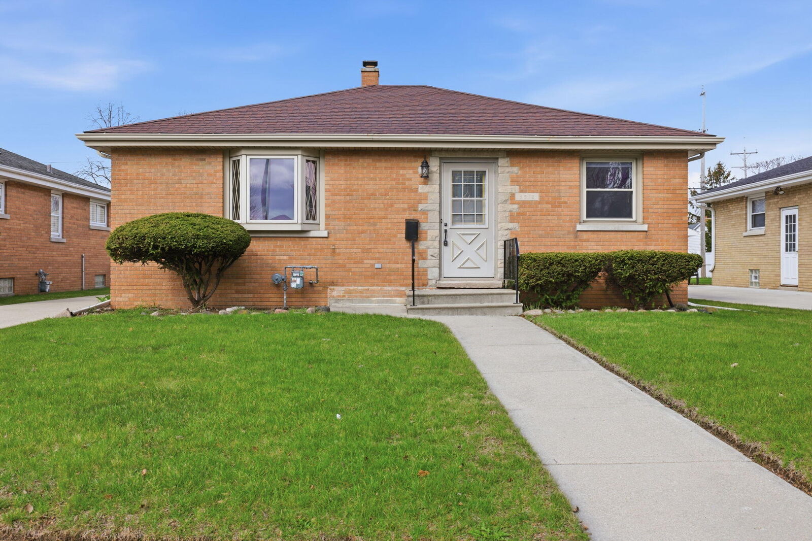 Property Photo:  3512 Sheridan Rd  WI 53140 