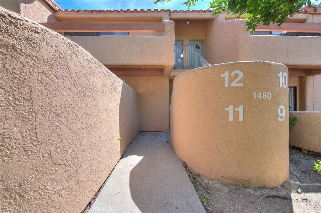 Property Photo:  1480 W Edgehill 12  CA 92405 