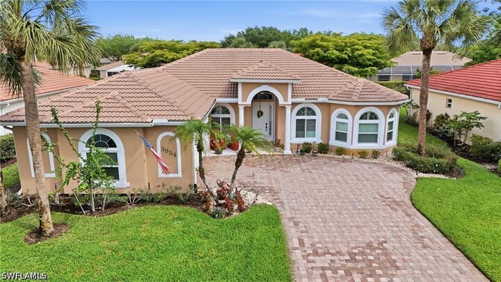 Property Photo:  3954 Recreation Lane  FL 34116 