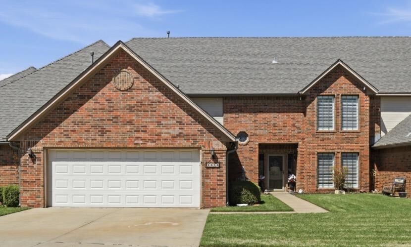 Property Photo:  1414 Reveille Dr  OK 74604 