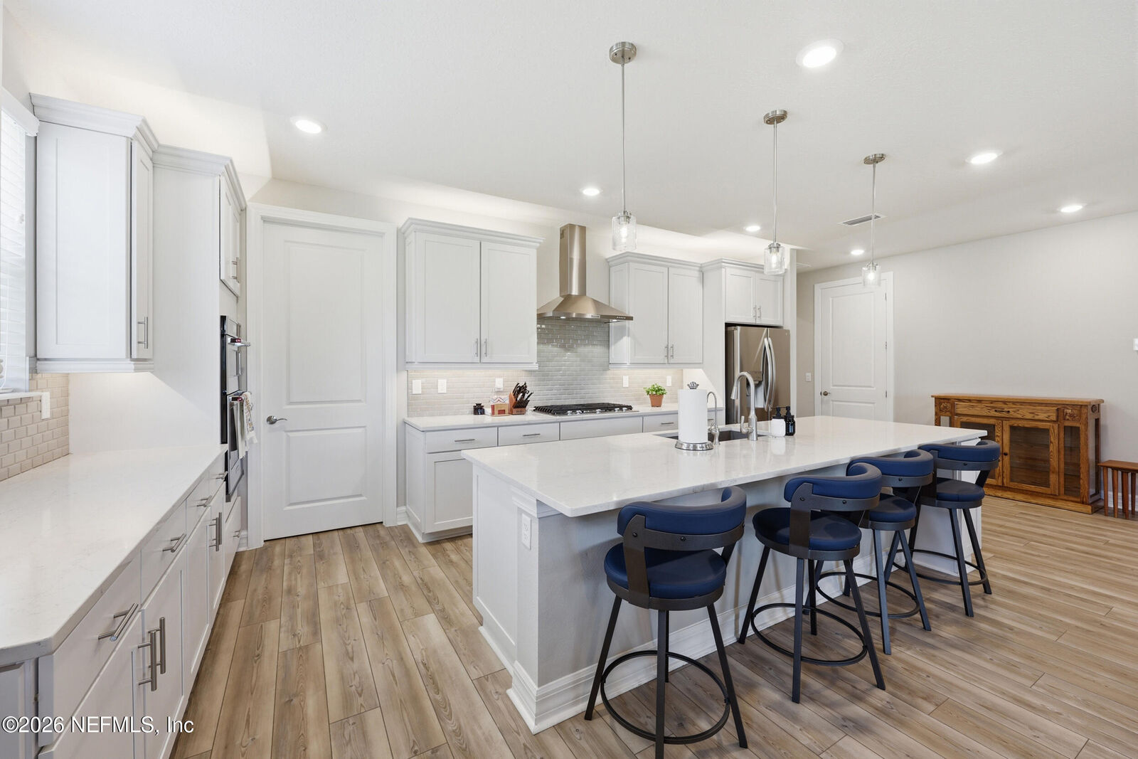 Property Photo:  10826 Town View Drive  FL 32256 