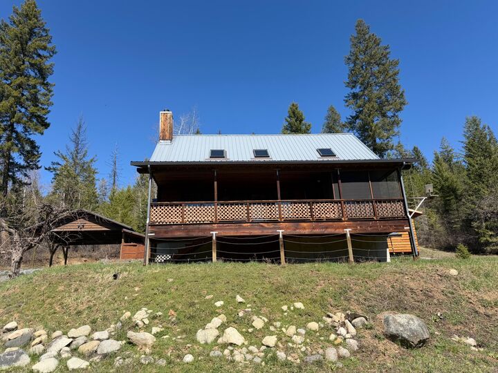 Property Photo: 4748 N Highway 25 Hwy N WA 99157