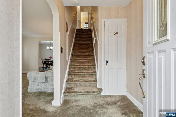 Property Photo: 401 Walnut Street NJ 07110