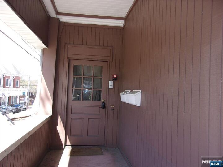 Property Photo:  1 Hawthorne 1  NJ 07645 