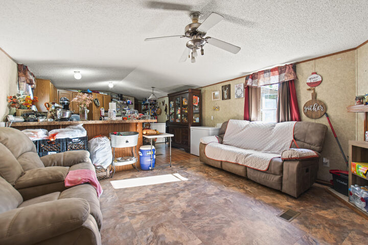 Property Photo:  1688 Hwy 399  LA 70656 