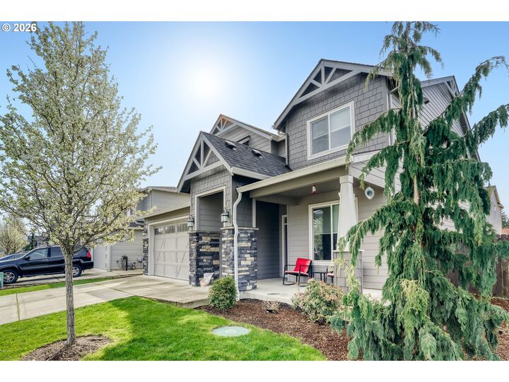Property Photo: 16619 NE 93rd Way WA 98682