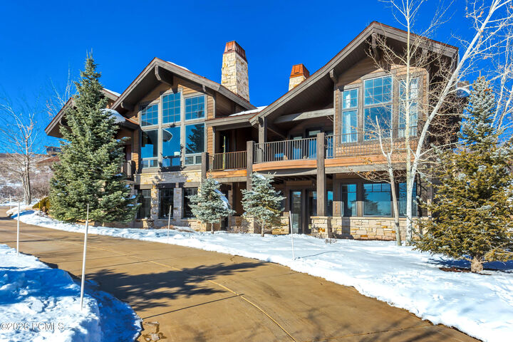 Property Photo:  8235 N Sunrise Loop  UT 84098 