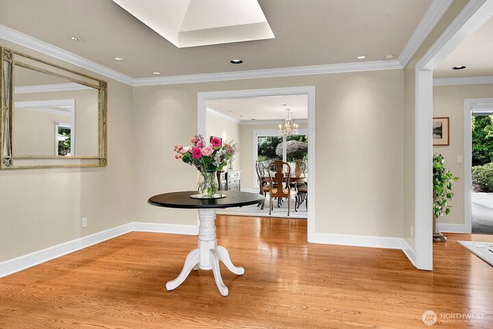 Property Photo:  2209  38th Place E  WA 98112 
