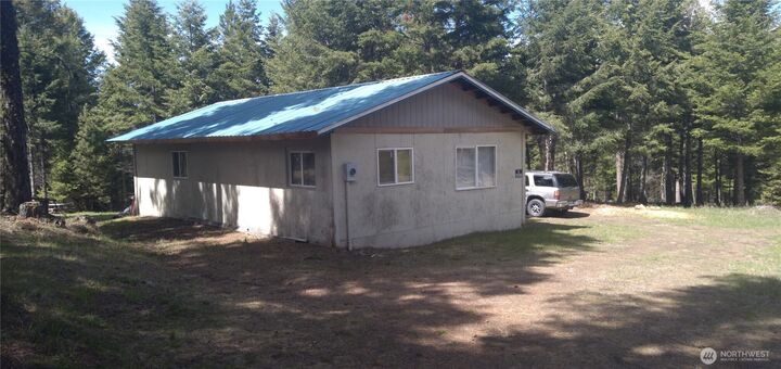 Property Photo:  51  Trap Line Loop Road  WA 98844 