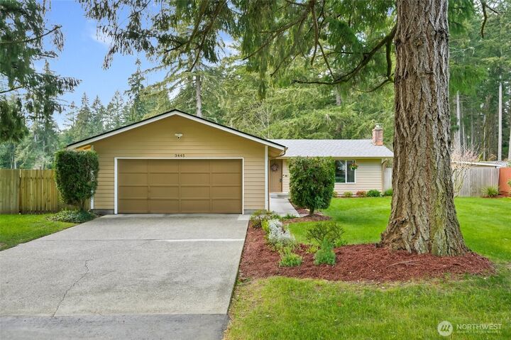 Property Photo:  3445  Eagle Drive NE  WA 98516 