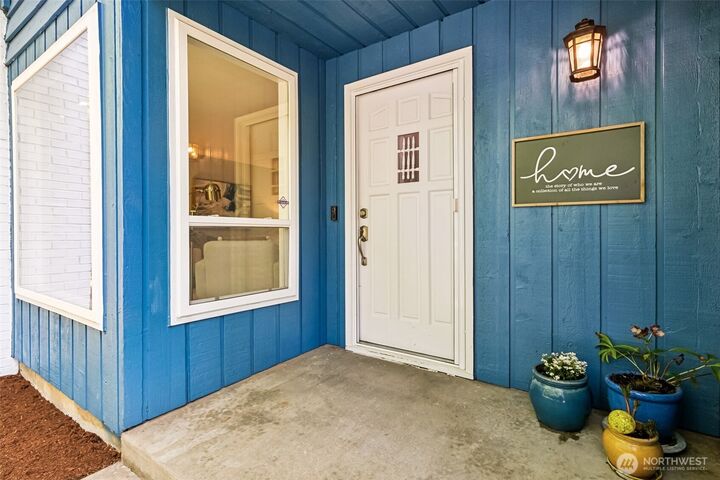 Property Photo:  25845 SE 152 Street  WA 98027 