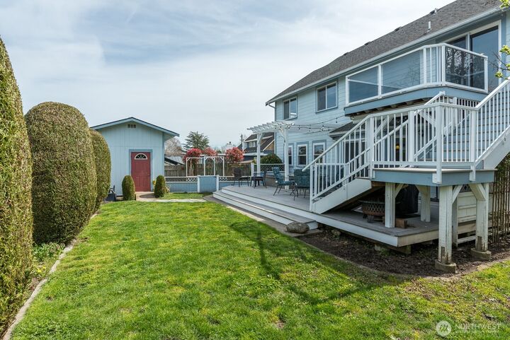 Property Photo:  2412  16th Street  WA 98221 