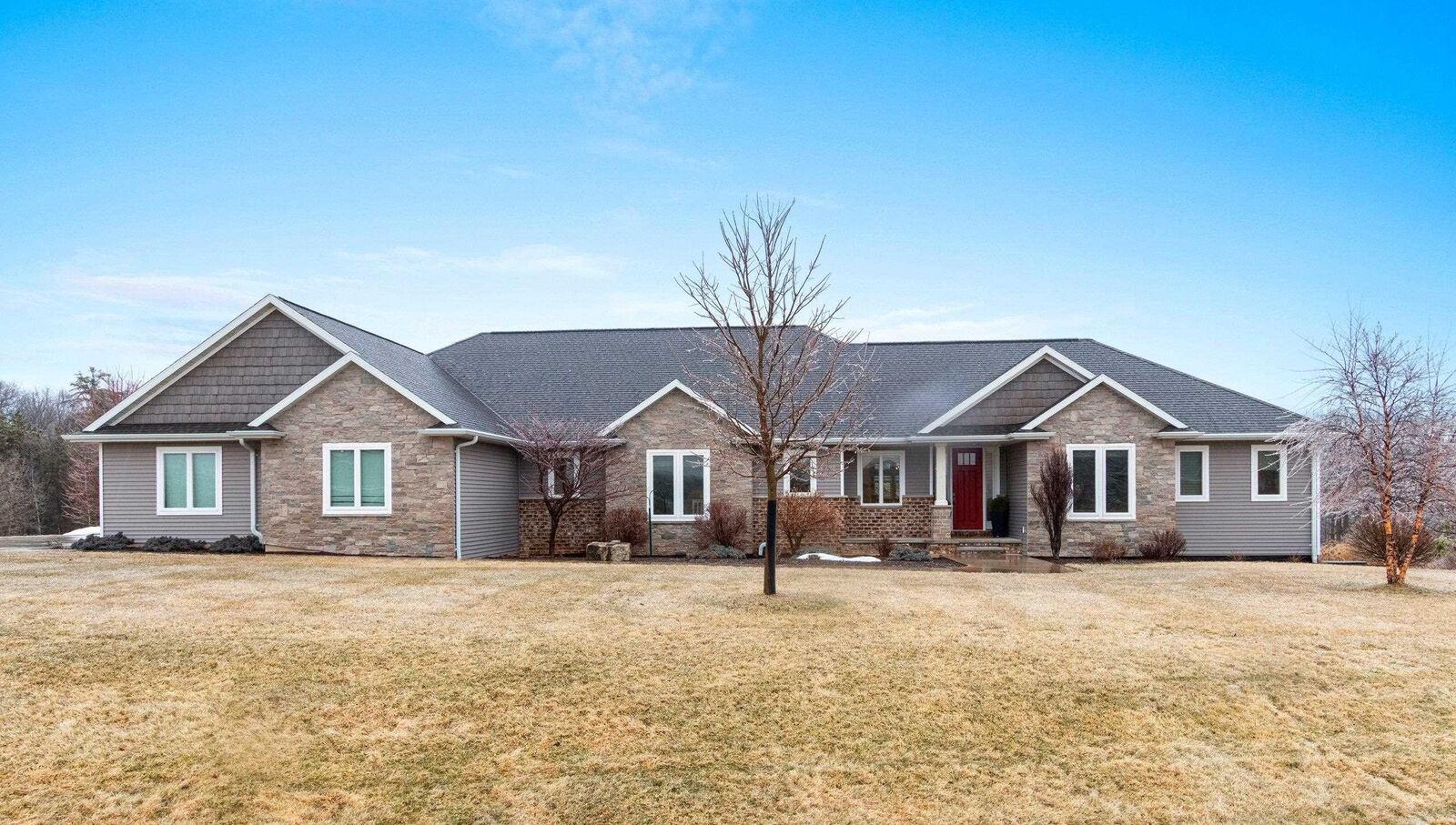 Property Photo:  2875 Stone Creek Circle  WI 54313-9107 