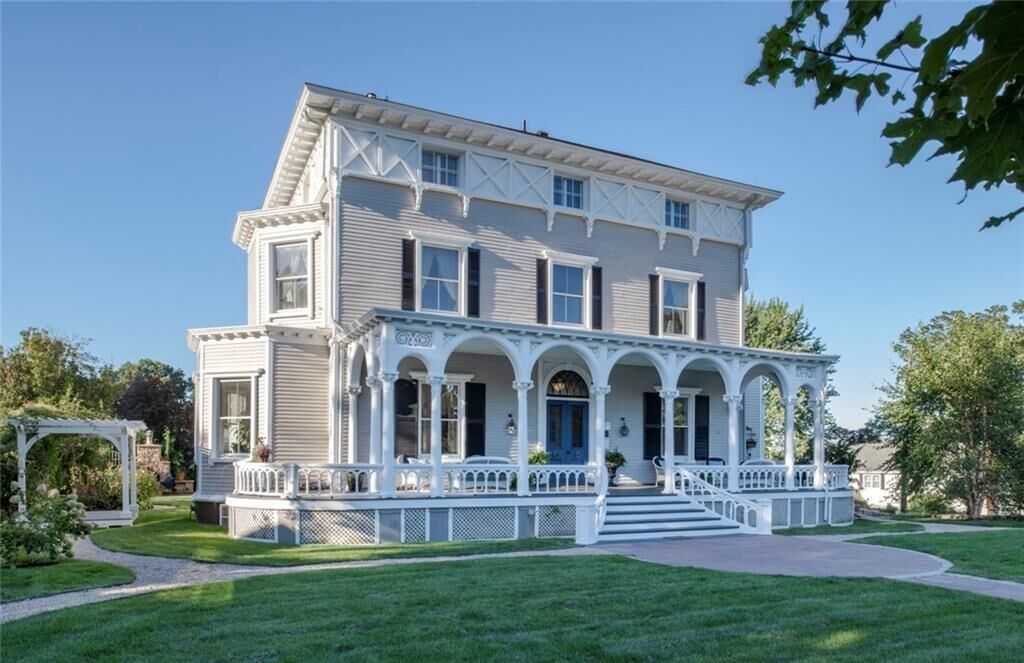 Property Photo:  1 Ichabod Lane  RI 02842 