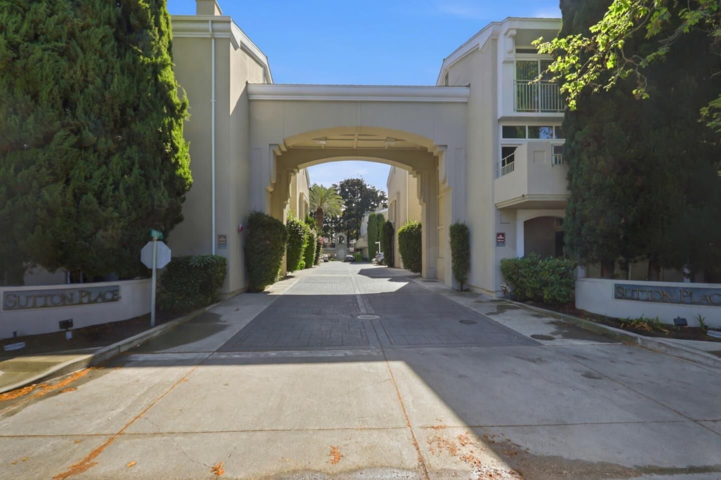 Property Photo:  334 Dunsmuir Terrace 3  CA 94085 