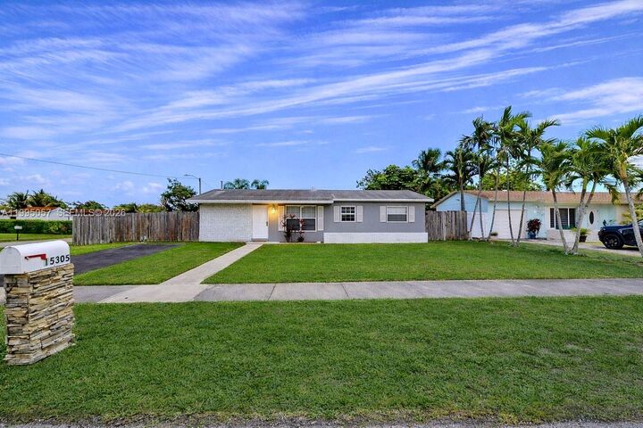 Property Photo:  15305 SW 104th Ave  FL 33157 