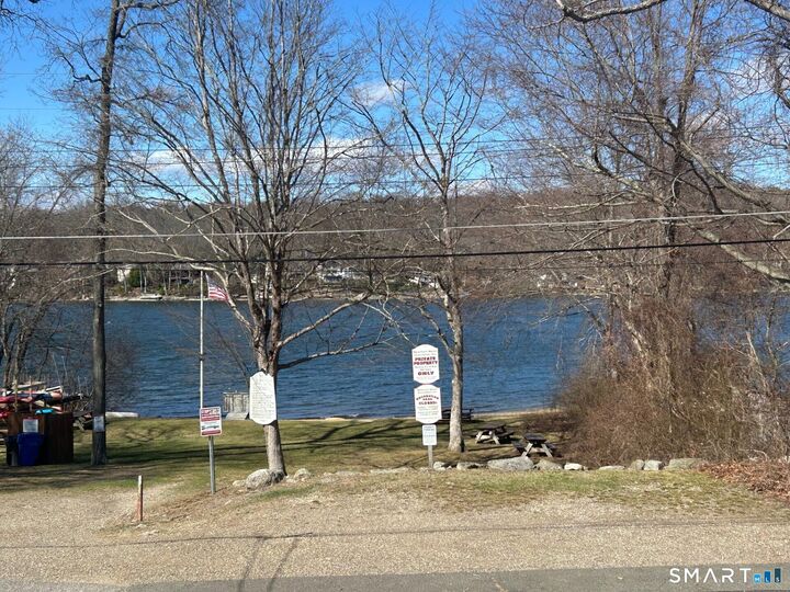 Property Photo:  332 Shore Drive  CT 06238 