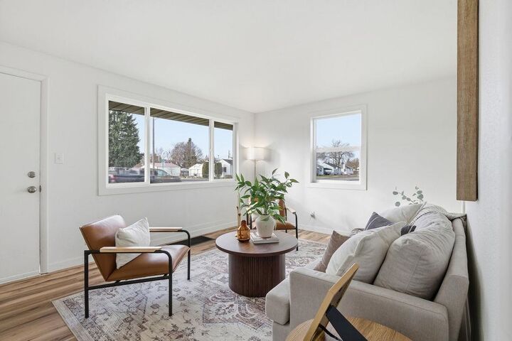 Property Photo:  2486 W Rowan Ave  WA 99205 