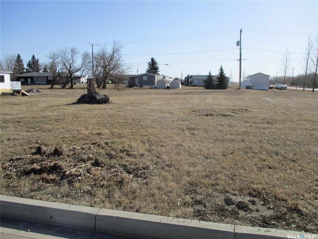 Property Photo:  106 & 116 Alberta Street  SK S0A 2P0 