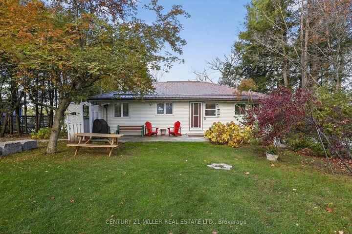733 Marble Point Road — photo 1