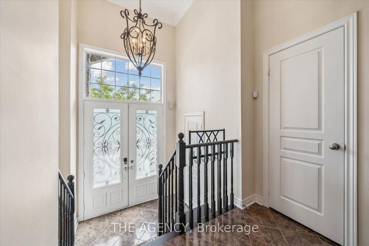 Property Photo:  32 Timna Crescent  ON L6A 4L7 