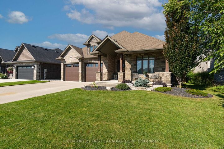 Property Photo:  438 Darcy Drive  ON N7G 2M2 