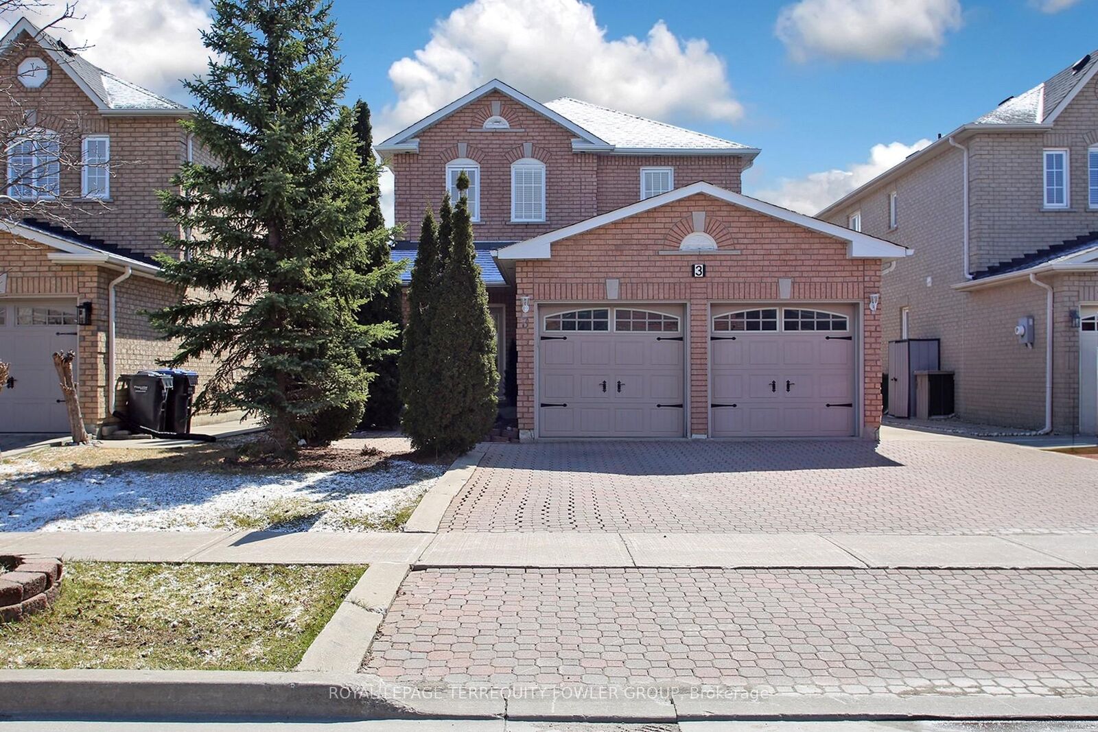 Property Photo: 3 Frustac Trail ON L7E 2A9