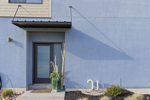 Property Photo: 4529 S Bleecker Pl UT 84117