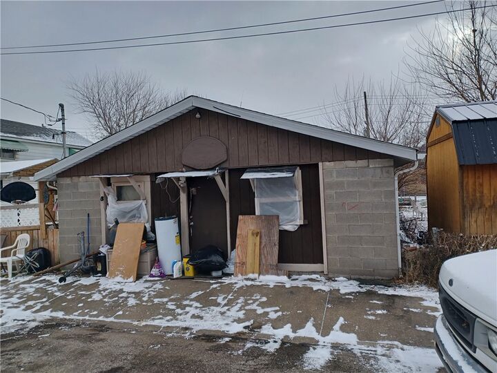 Property Photo: 503 2nd St PA 15088