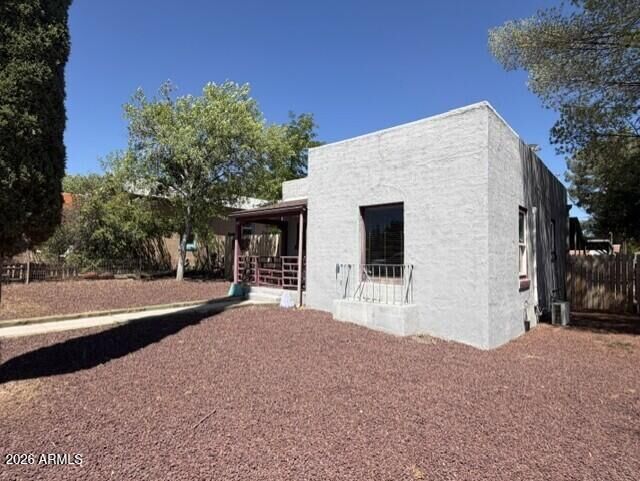 Property Photo: 1416 First South Street AZ 86324