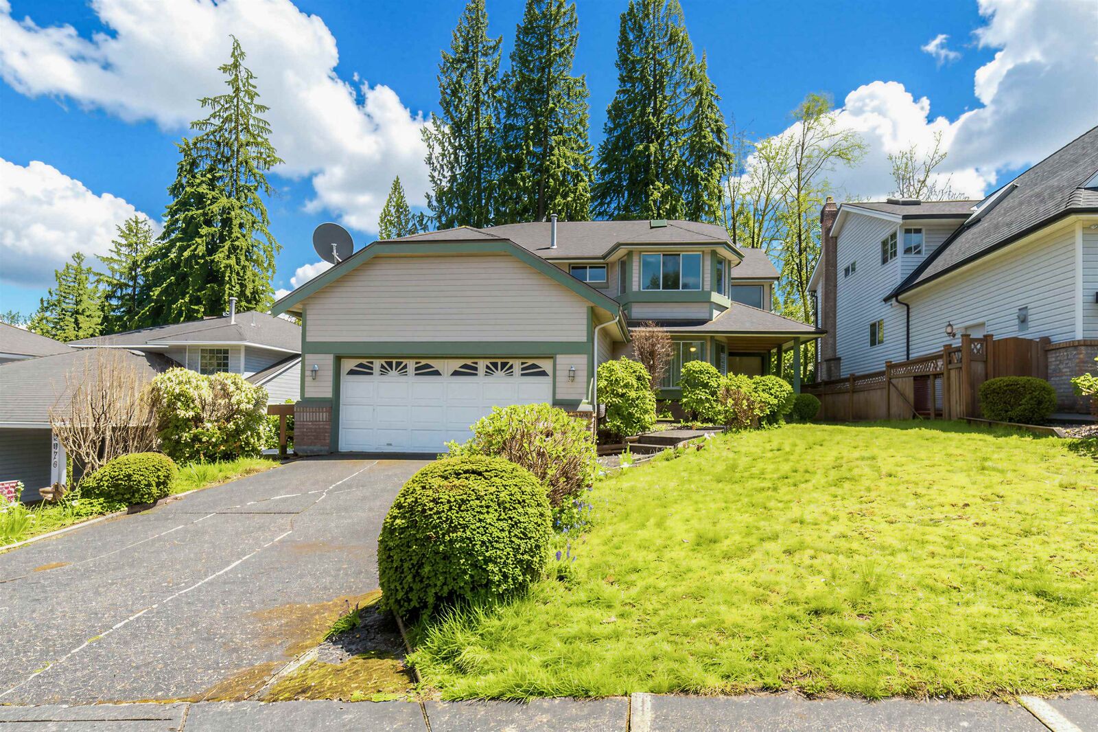 Property Photo: 2974 Delahaye Drive BC V3B 6Z3