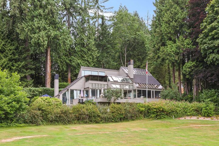 Property Photo: 460 Southborough Drive BC V7S 1M1