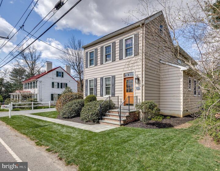 Property Photo:  10 Chesterfield Georgetown Road  NJ 08515 