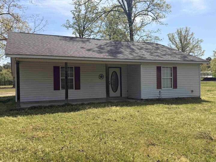 Property Photo:  450 Pinewood Road  AR 71665 