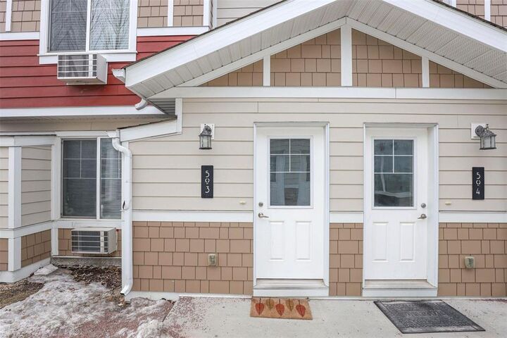 Property Photo:  25 Tim Sale Drive  MB R3Y 0P7 