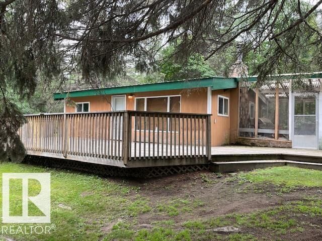Property Photo: 1040 &1040 A&B Mitchell Beach Beach AB T0C 2P0