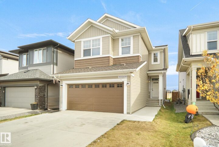 Property Photo: 17203 64 Street NW AB T5Y 3T6