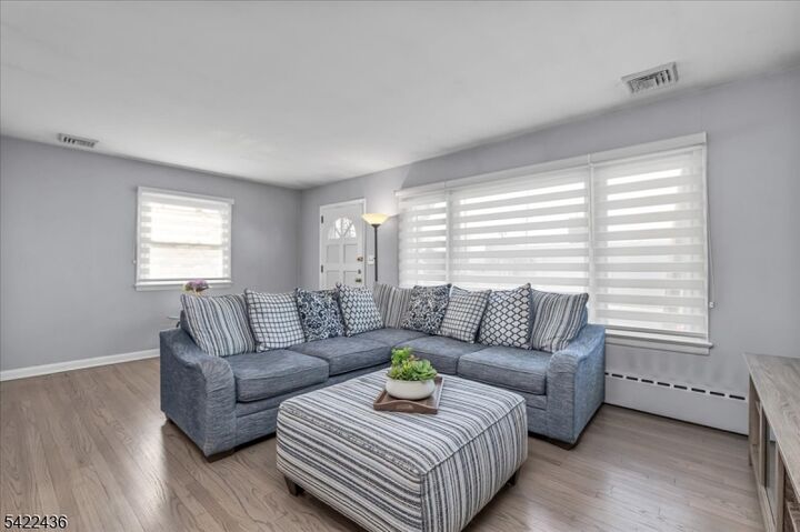 Property Photo:  707 Kingston Ave  NJ 07033 