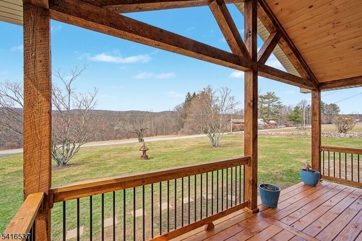 Property Photo:  120 Mudtown Rd  NJ 07461 