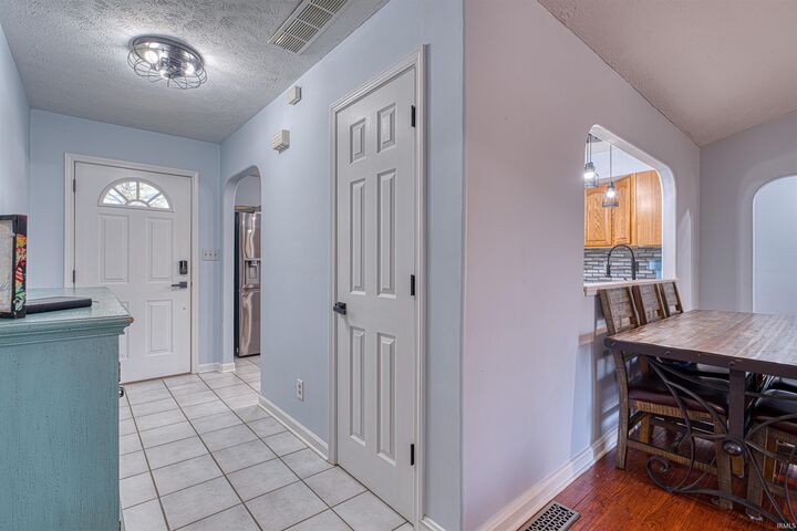 Property Photo:  2306 Lake Drive  IN 47711 