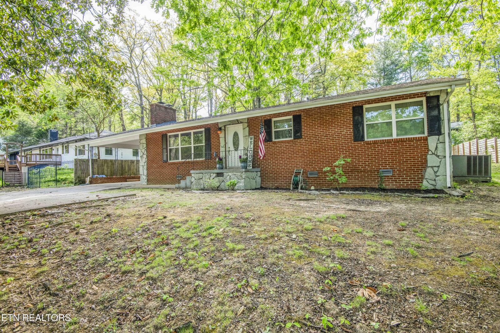 Property Photo:  1212 Pilleaux Drive  TN 37912 