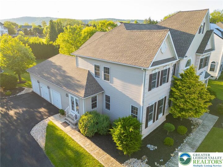 Property Photo:  3423 Courtney  PA 18034 