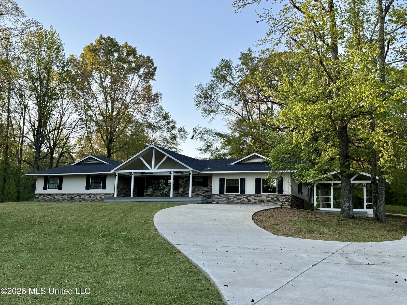 Property Photo: 1250 Friendship East Road MS 38921