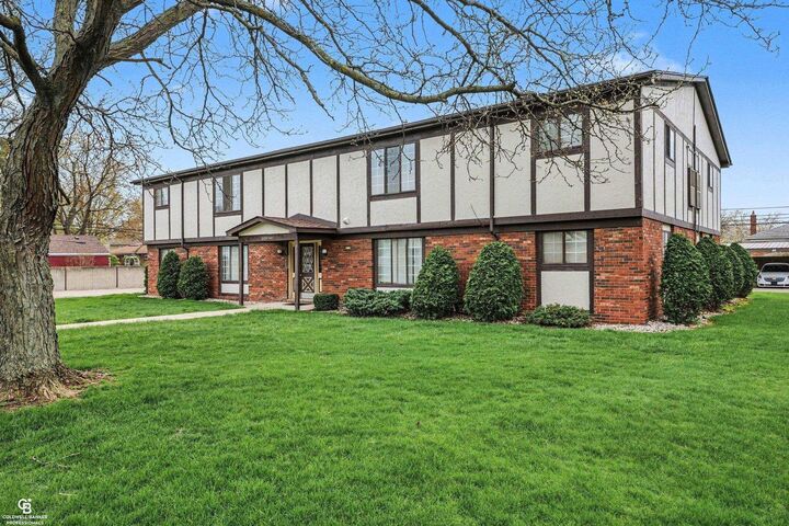 Property Photo:  22835 Grove Road  MI 48080 