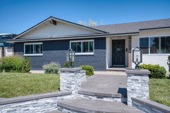 Property Photo: 4709 Beaumont Street CA 93063