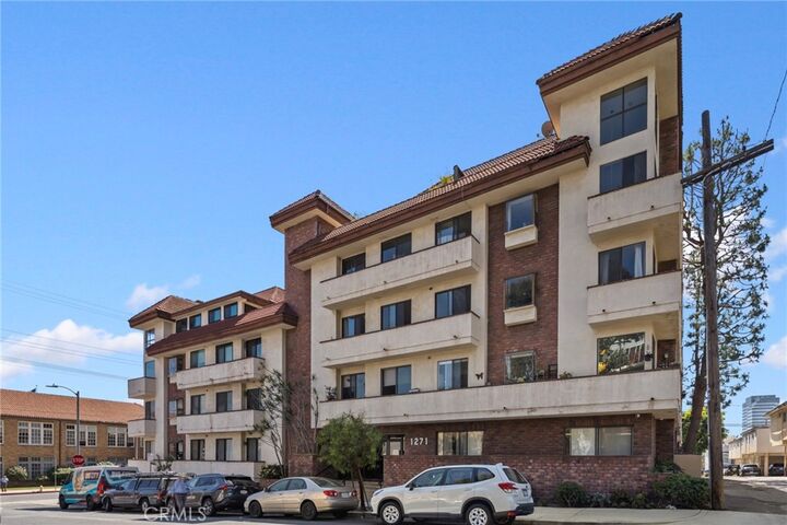 Property Photo:  1271 Granville Avenue 102  CA 90025 
