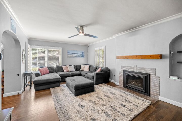 Property Photo: 2616 Land Park Drive CA 95818