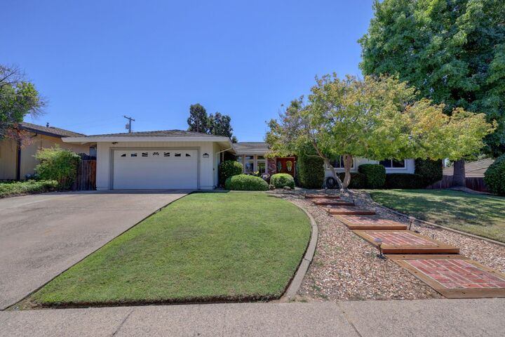 Property Photo:  8242 Treecrest Avenue  CA 95628 