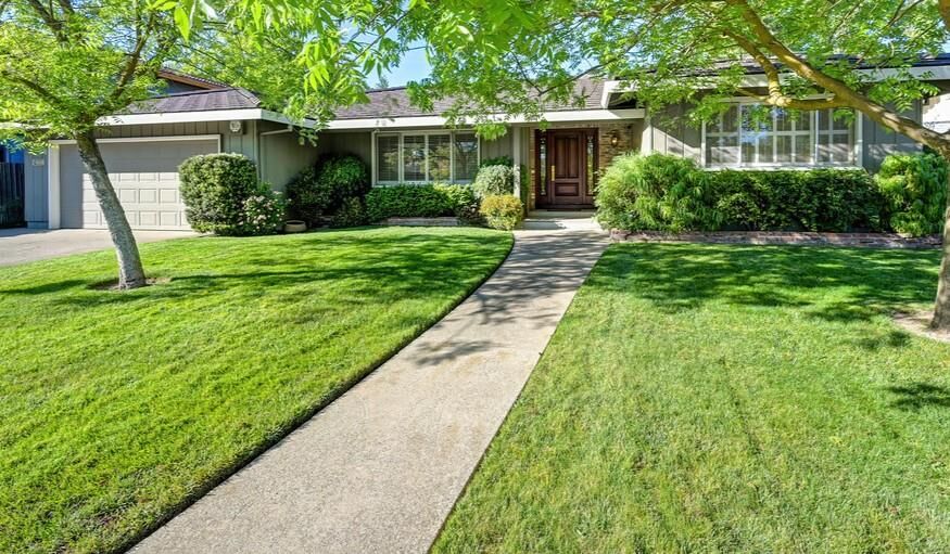 Property Photo:  49 Saratoga Circle  CA 95864 