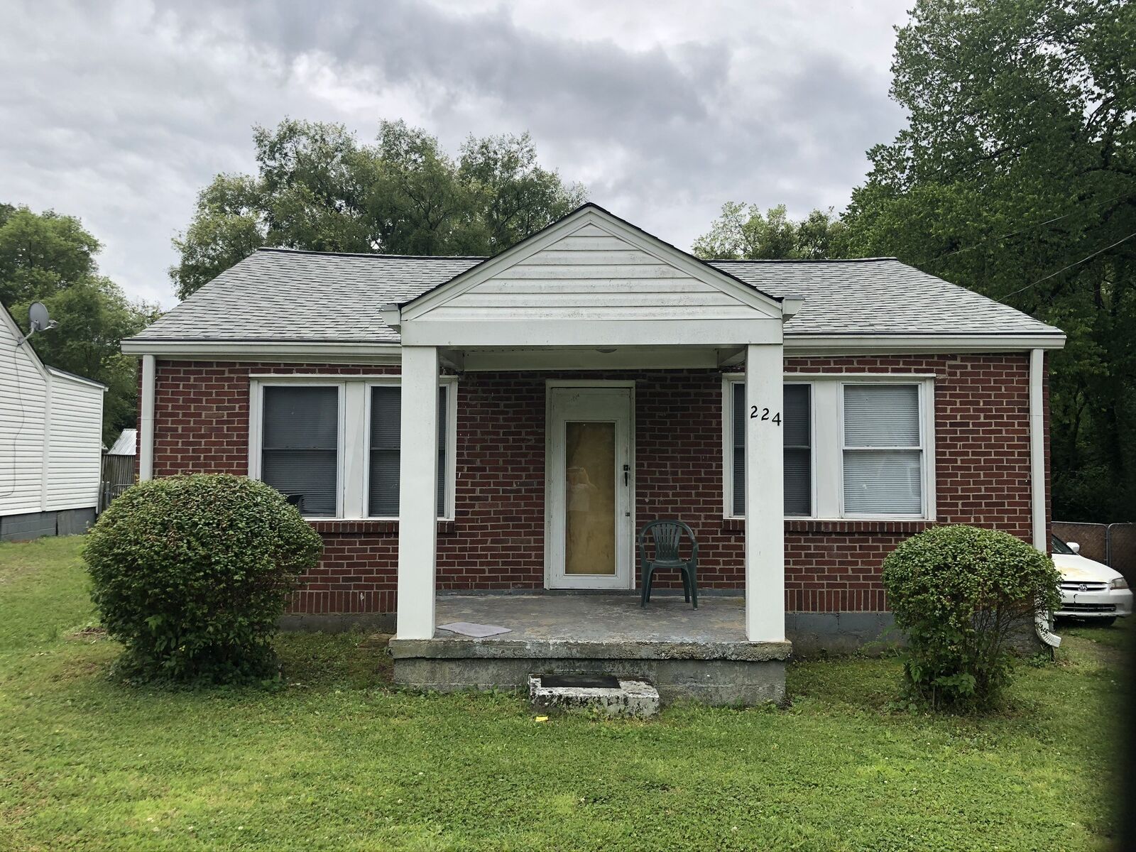 Property Photo:  224 Harris St  TN 37115 